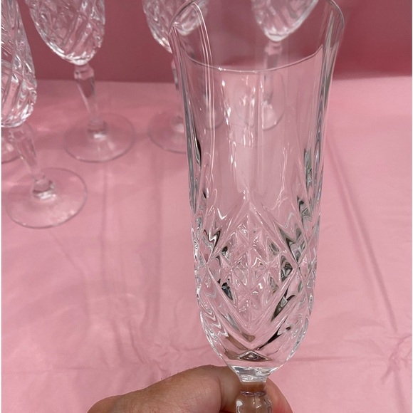 Set of 7 VTG Cristal D’Arques Champagne Flutes in Masquerade Collection Glasses - Picture 6 of 11
